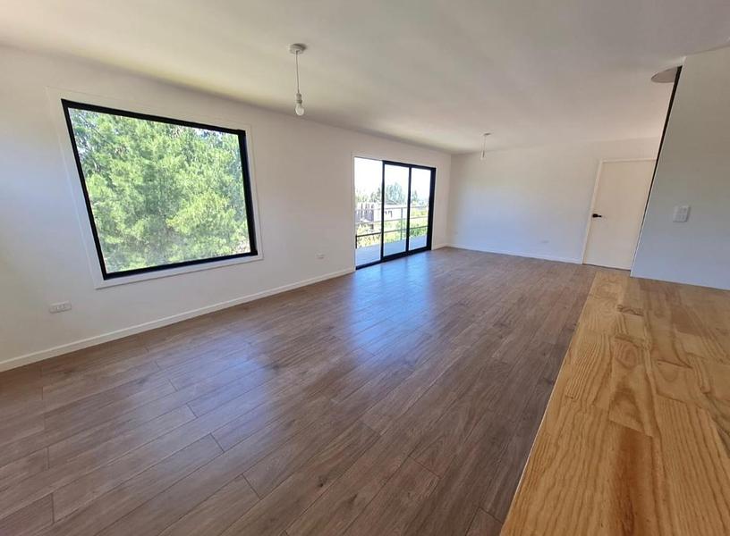 ¡Espacio, Privacidad y Cero Gastos Comunes: Tu Nueva Casa Estilo Mariposa!