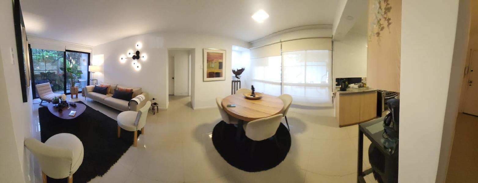 Luminoso Departamento Remodelado a Pasos del Borde Costero en Viña del Mar
