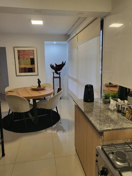 Luminoso Departamento Remodelado a Pasos del Borde Costero en Viña del Mar